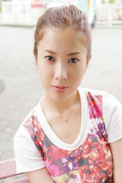 出轨还现场打电话给老公