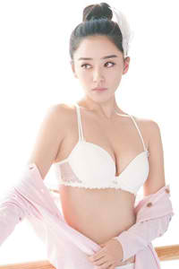 黄家驹个人资料